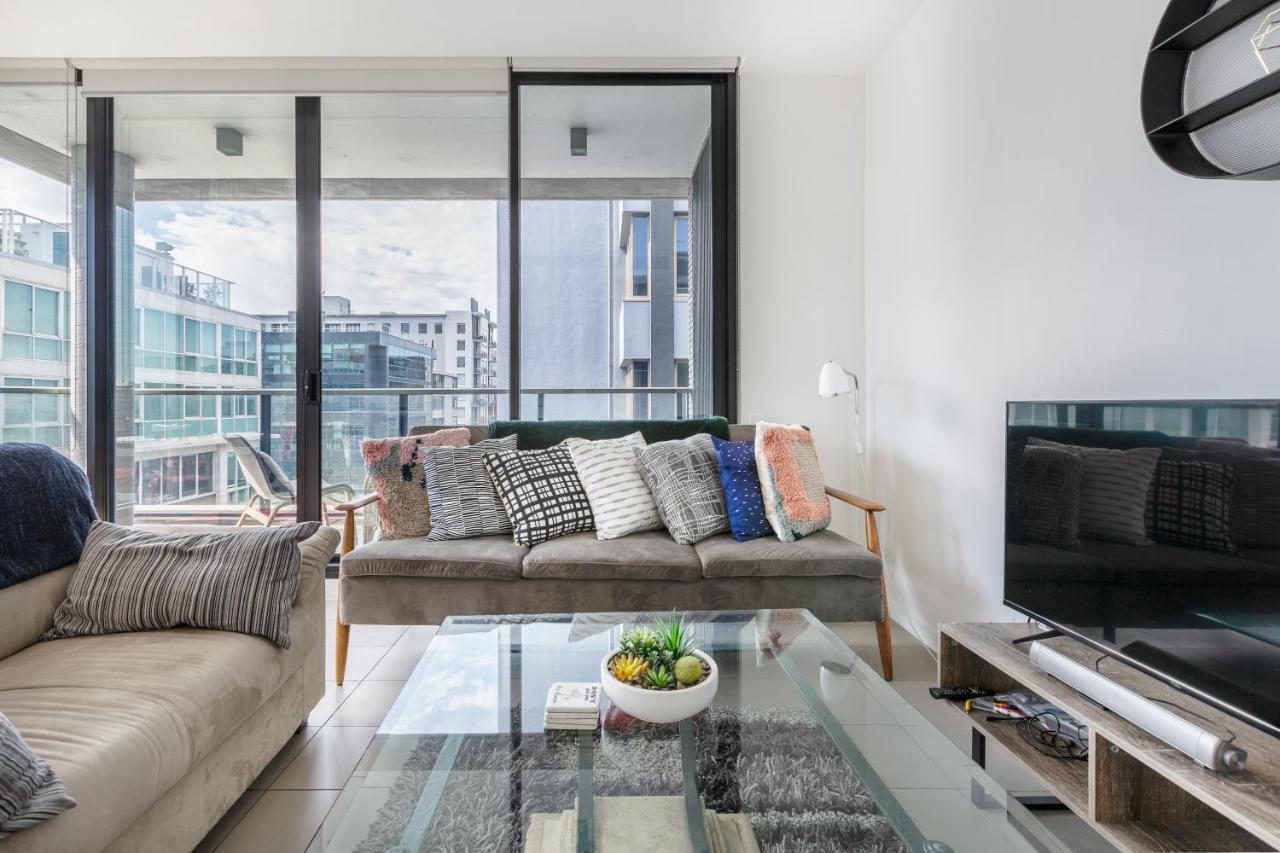 Light, Airy, Spacious Queens Road Apartment Melbourne Esterno foto